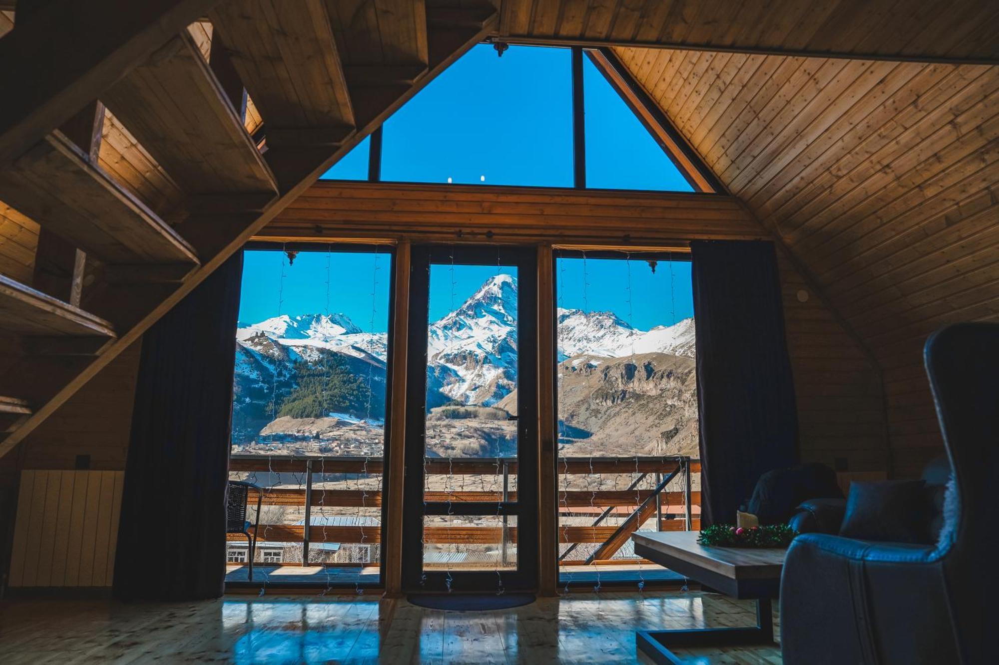 Restart Cottages In Kazbegi Exteriör bild