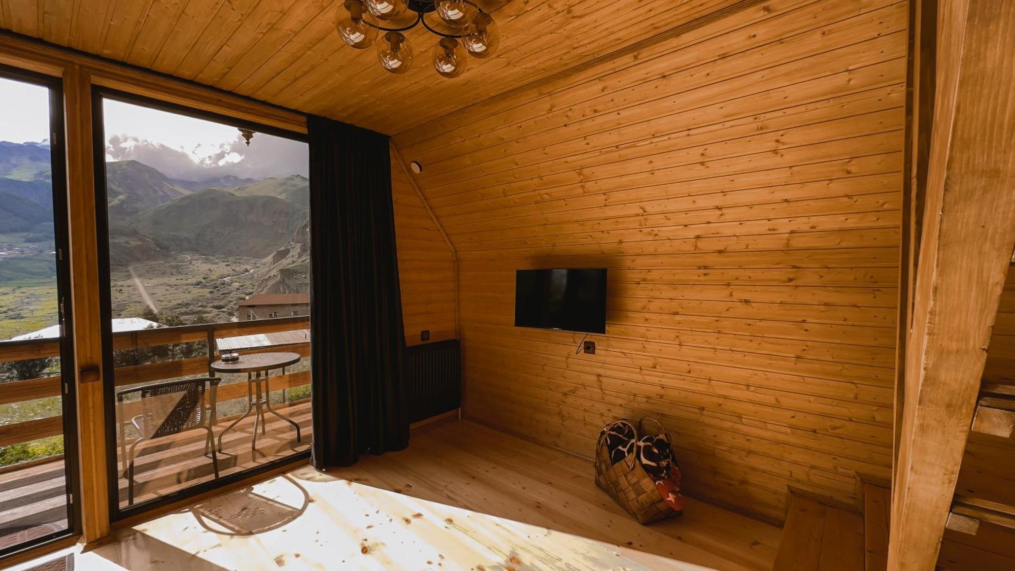 Restart Cottages In Kazbegi Exteriör bild